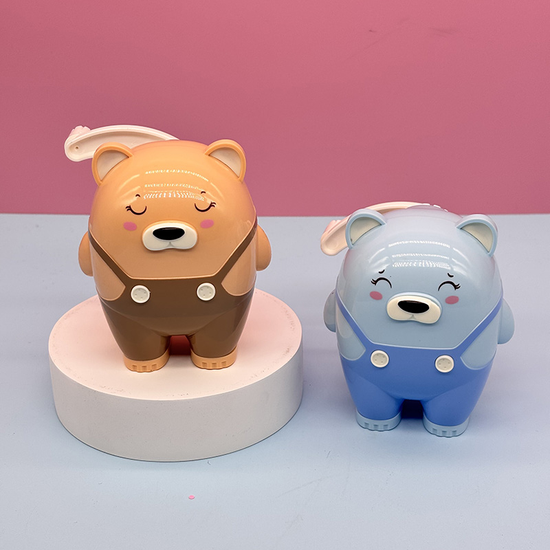  Manual pencil sharpener